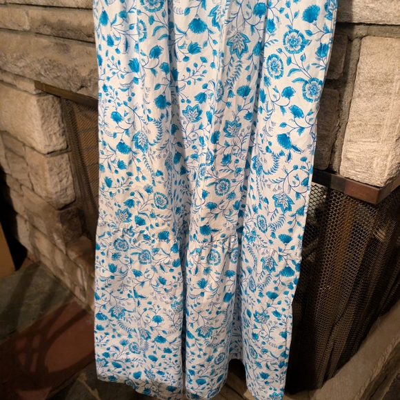 Draper James Blue and White Floral Midi Dress - Picture 3 of 9